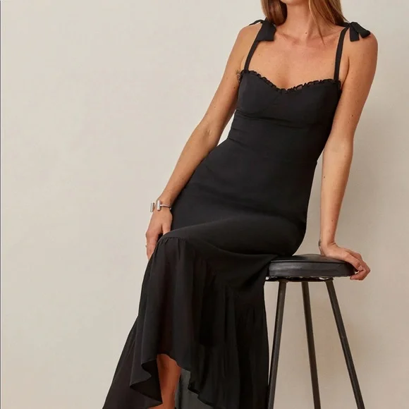 NWT Reformation Nikita Dress Black is available for purchase on au PAY  Market - Imported Goods Online Store Co.Ltd. | au PAY Market - Online  Shopping Site